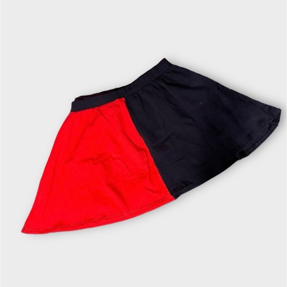 Loot Crate Exclusive Harley Quinn DC Comics Skirt Size Medium - Picture 4 of 9
